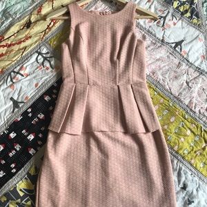 XS Gianni Bini Light Pink Peplum dress